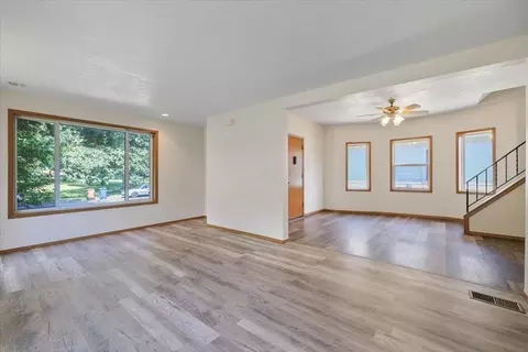 Living - 1914 E Gordon Ave, Spokane, WA 99207 photo 2 of 3