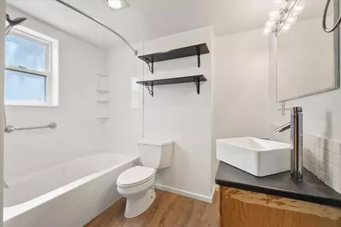 Bath - 1914 E Gordon Ave, Spokane, WA 99207 photo 1 of 1