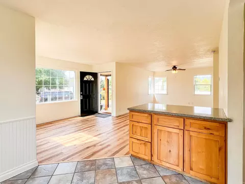 Living - 223 E Graves Rd, Spokane, WA 99218 photo 4 of 5