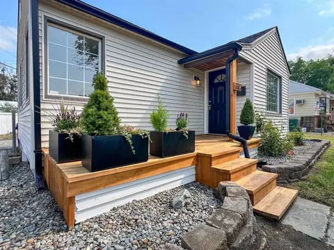 Exterior - 223 E Graves Rd, Spokane, WA 99218 photo 3 of 9