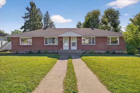 1415 W 1417 W Glass Ave, Spokane, WA 99205