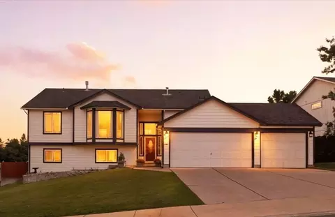 15204 N Chesapeake Rd, Mead, WA 99021