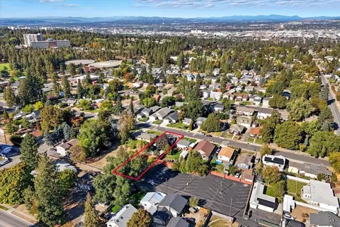 View/Area - 3424 E 28th Ave, Spokane, WA 99223 photo 7 of 8
