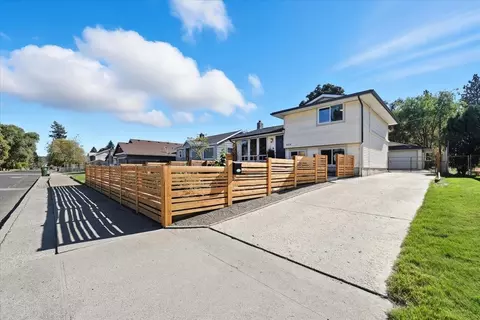 Exterior - 3424 E 28th Ave, Spokane, WA 99223 photo 2 of 12
