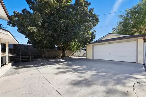 Exterior - 3424 E 28th Ave, Spokane, WA 99223 photo 10 of 12
