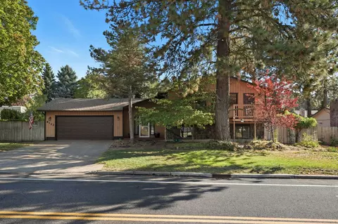8122 N Standard St, Spokane, WA 99208