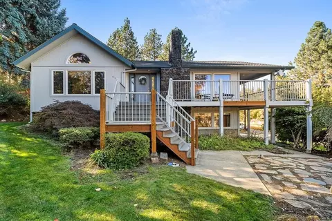 814 S Mckinzie Rd, Liberty Lake, WA 99019
