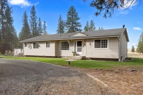 3712 S Ritchey Rd, Medical Lake, WA 99022