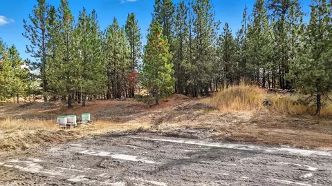 12606 E Connor Rd, Valleyford, WA 99036