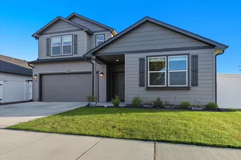 1502 E B St, Deer Park, WA 99006