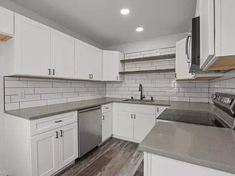 528 E Nebraska Ave, Spokane, WA 99208 photo 6