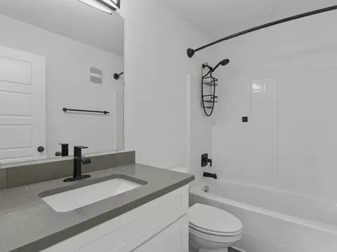 528 E Nebraska Ave, Spokane, WA 99208 photo 11