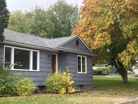 403 W Chestnut St, Almira, WA 99103