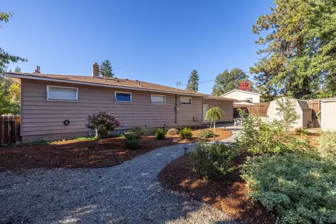 Exterior - 7204 N Fox Point Dr, Spokane, WA 99208 photo 11 of 11