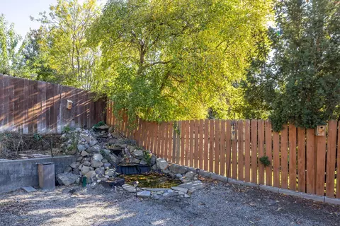 Exterior - 7204 N Fox Point Dr, Spokane, WA 99208 photo 9 of 11