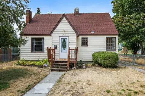 4211 N Hawthorne St, Spokane, WA 99205