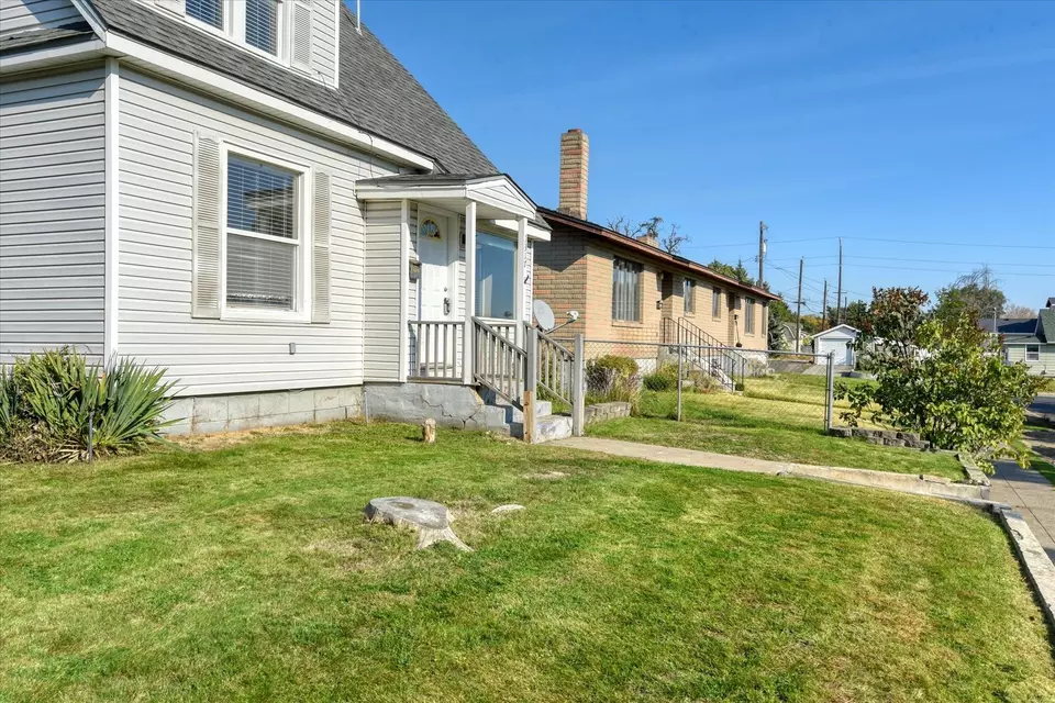 Exterior - 1317 E Dalton Ave, Spokane, WA 99207 photo 9 of 9