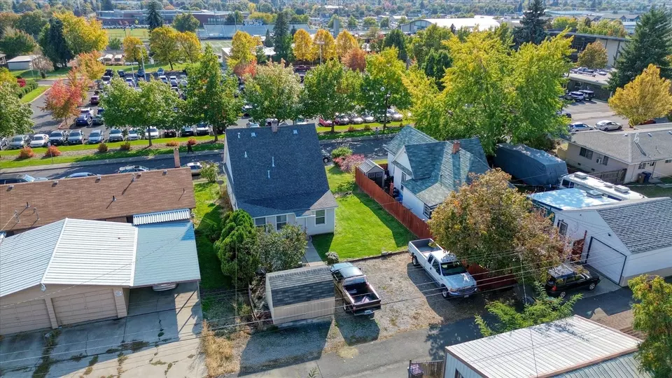 View/Area - 1317 E Dalton Ave, Spokane, WA 99207 photo 3 of 4