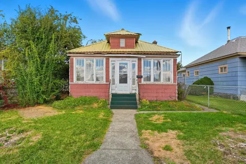 2602 W Bridge Ave, Spokane, WA 99201