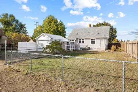 1602 W York Ave, Spokane, WA 99205