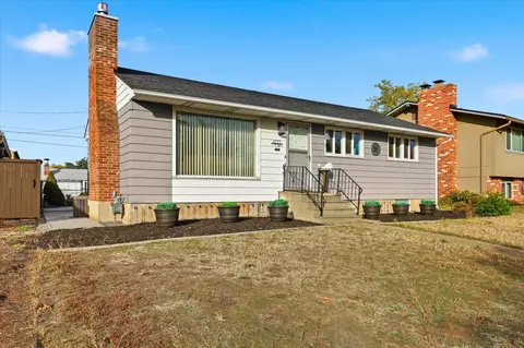 3717 E 29th Ave, Spokane, WA 99223 photo 2