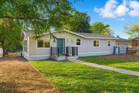 3014 S Fancher Rd, Spokane, WA 99223