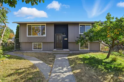 3926 N Magnolia St, Spokane, WA 99207