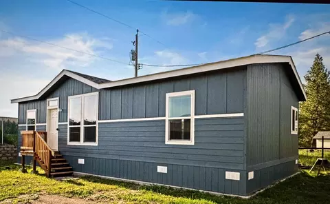 12729 N Dakota St, Spokane, WA 99218
