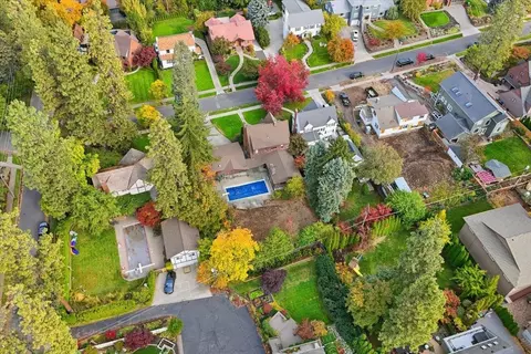 View/Area - 1016 E Overbluff Rd, Spokane, WA 99203 photo 5 of 7