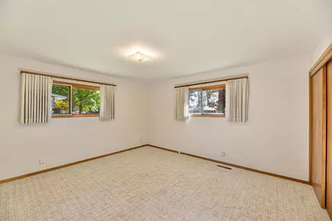 Bedroom - 11115 E 20th Ave, Spokane Valley, WA 99206 photo 3 of 5