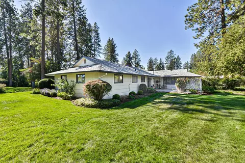 Exterior - 11115 E 20th Ave, Spokane Valley, WA 99206 photo 5 of 10