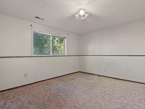 Bedroom - 4042 E 4th Ave, Spokane, WA 99202 photo 6 of 7