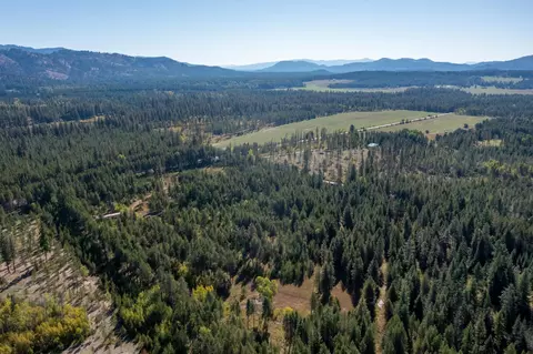 54 Lenora Dr, Usk, WA 99180