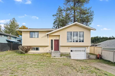 704 S Spokane Ave, Newport, WA 99156