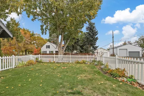 Exterior - 1828 E Gordon Ave, Spokane, WA 99207 photo 13 of 18