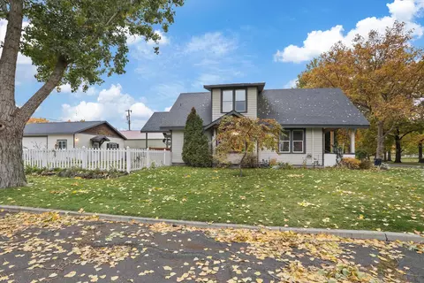 Exterior - 1828 E Gordon Ave, Spokane, WA 99207 photo 15 of 18
