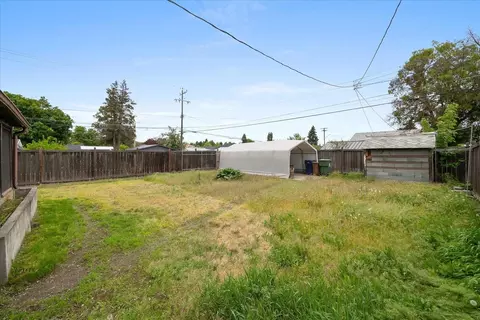 Exterior - 103 Everett Ave, Spokane, WA 99207 photo 3 of 11