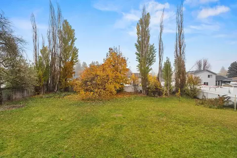 Exterior - 11303 E 35th Ave, Spokane Valley, WA 99206 photo 5 of 12