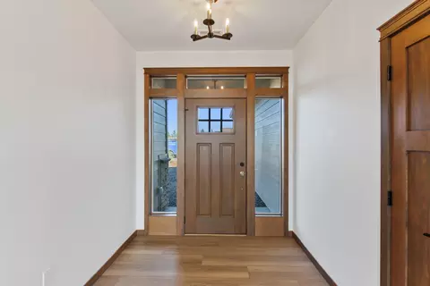 Entry Way - 44 E Center Ln, Spokane, WA 99208 photo 1 of 4