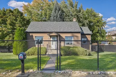 Exterior - 10303 E Main Ave, Spokane, WA 99206 photo 4 of 5