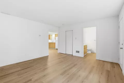 Living - 3620 E Pratt Ave, Spokane, WA 99202 photo 5 of 6