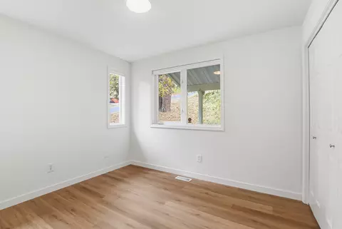 Bedroom - 3620 E Pratt Ave, Spokane, WA 99202 photo 4 of 4