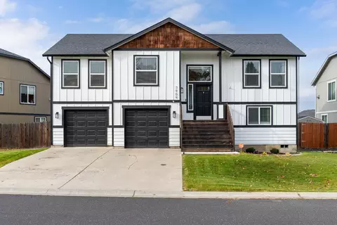 7909 N Ash Ln, Spokane, WA 99208