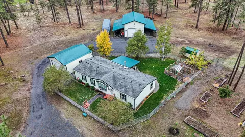 23015 N Mclellan Rd, Nine Mile Falls, WA 99026