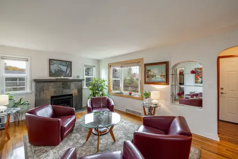 Living - 7009 E Fairview Ave, Spokane, WA 99212 photo 2 of 4