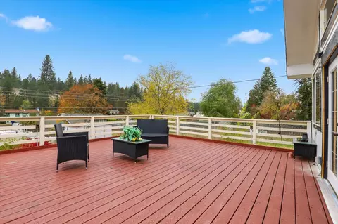 Exterior - 6804 E 10th Ave, Spokane Valley, WA 99212 photo 3 of 10