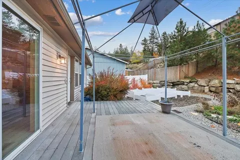 Exterior - 4910 E 15th Ave, Spokane Valley, WA 99212 photo 6 of 17