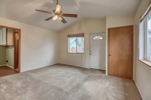 553 E Olympic Ave, Spokane, WA 99207 photo 15