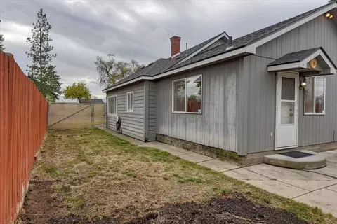 553 E Olympic Ave, Spokane, WA 99207 photo 39