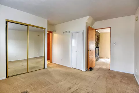 553 E Olympic Ave, Spokane, WA 99207 photo 9
